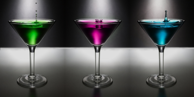 discotheque-TOUET DE L ESCARENE-min_water-drop-glass-bar-celebration-green-832603-pxhere.com